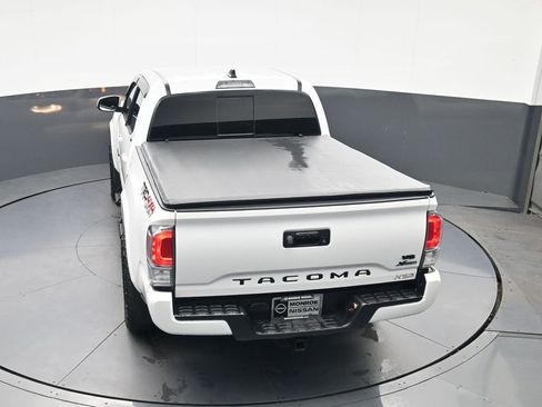 Used 2023 Toyota Tacoma TRD Sport image 31
