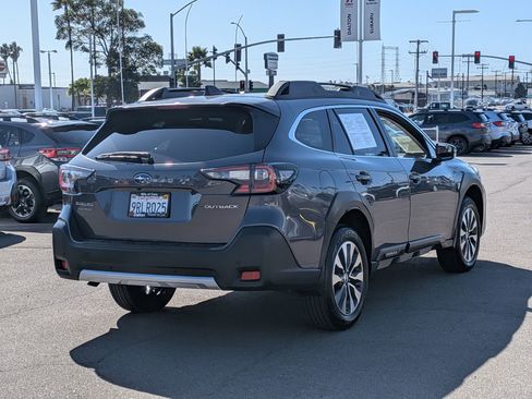 Certified 2025 Subaru Outback Limited w/ Tech Package 3 image 4