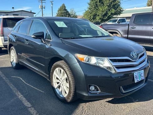 Used 2015 Toyota Venza LE AWD/4WD image 3