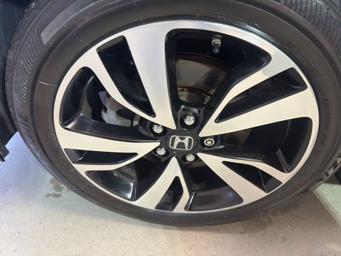 Used 2018 Honda Odyssey Elite image 30