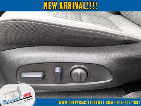 Used 2024 Chevrolet Equinox LS w/ LS Convenience Package image 22