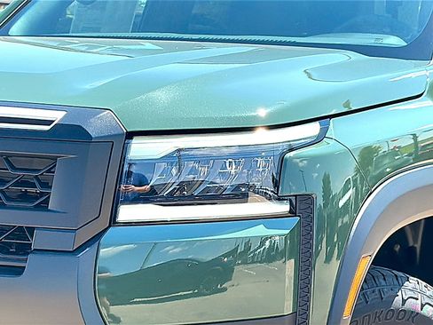 New 2026 Nissan Frontier PRO-4X w/ Pro Premium Package AWD/4WD image 4