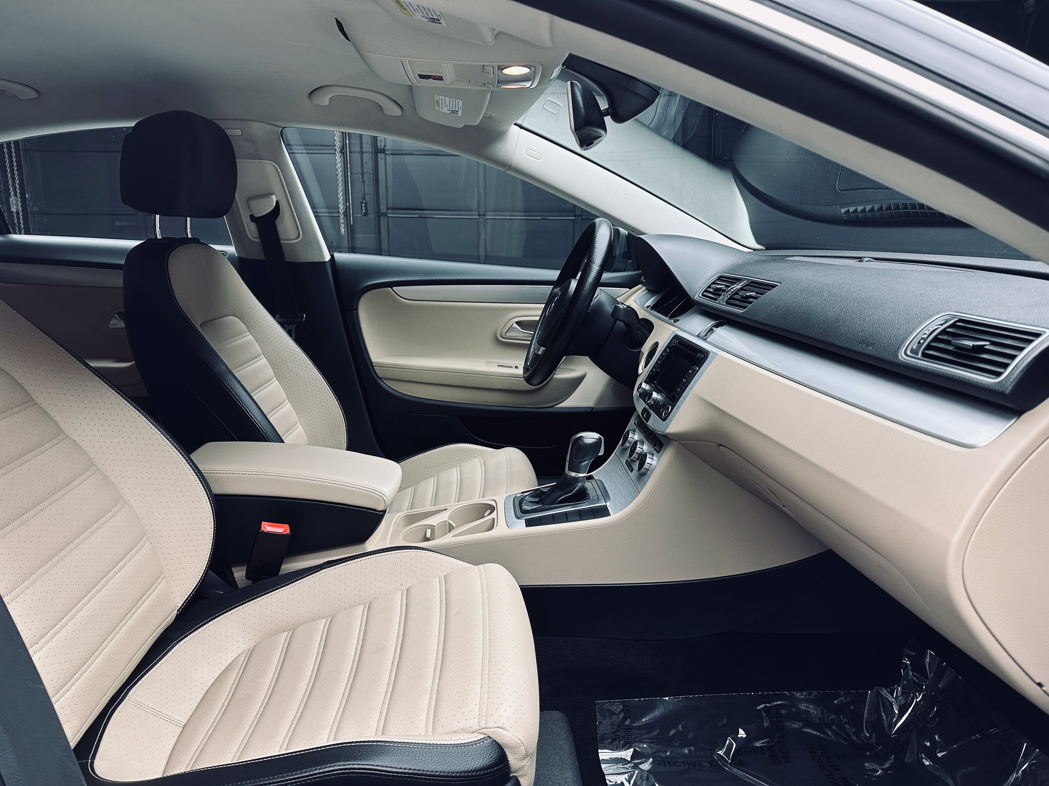 Used 2015 Volkswagen CC Sport FWD image 17