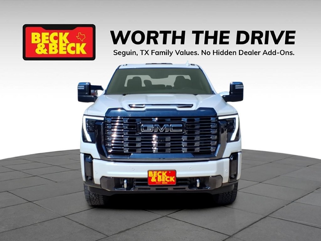 Used 2024 GMC Sierra 2500 Denali Ultimate w/ Max Trailering Package AWD/4WD image 2