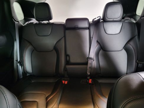 Used 2022 Jeep Cherokee Trailhawk w/ Sound & Nav Group image 23