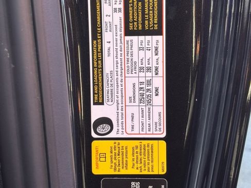 Used 2016 BMW M235i Convertible image 35