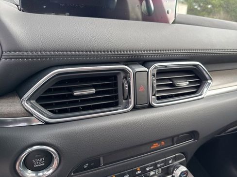 New 2025 MAZDA CX-5 Signature image 23