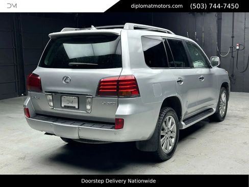 Used 2009 Lexus LX 570 4WD image 5