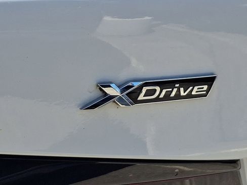 Used 2022 BMW 530i xDrive AWD/4WD image 32