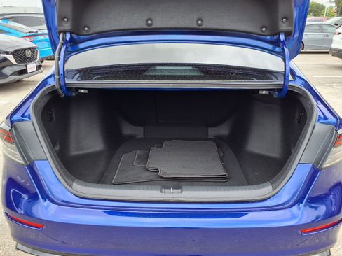 Used 2024 Honda Accord Sport image 19