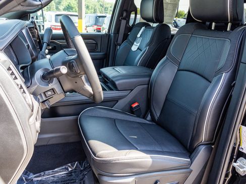 New 2026 RAM 3500 Limited AWD/4WD image 23