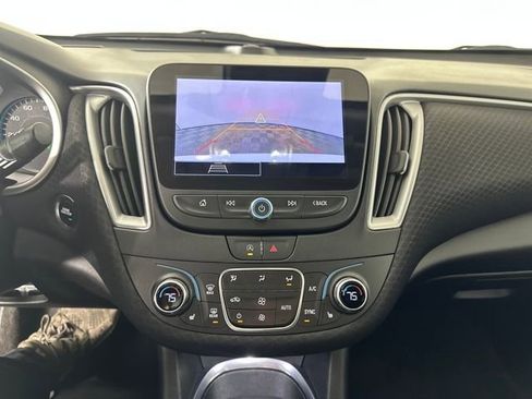 Used 2024 Chevrolet Malibu LT w/ Sport Edition image 22