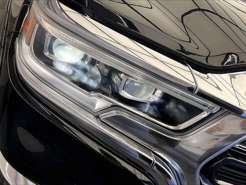 Used 2019 RAM 1500 Limited w/ Advanced Safety Group AWD/4WD image 28