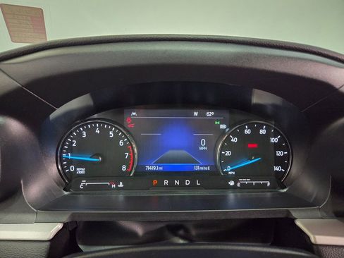 Used 2023 Ford Explorer XLT AWD/4WD image 21