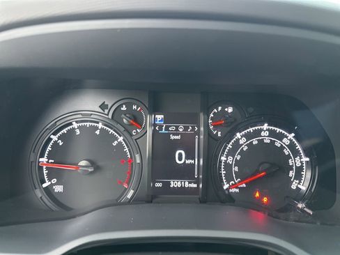 Used 2022 Toyota 4Runner SR5 Premium image 20