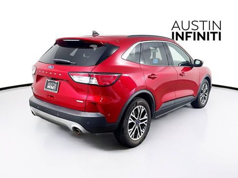 Used 2020 Ford Escape SEL image 7