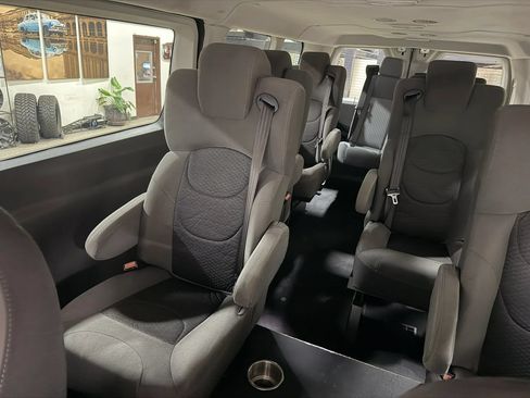 Used 2020 Ford Transit 350 XLT RWD image 43