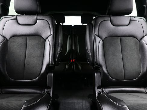 Used 2024 Jeep Grand Cherokee L Altitude image 16