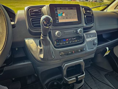 New 2026 RAM ProMaster 1500 w/ Convenience Group FWD image 19