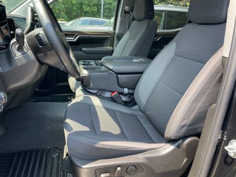 Used 2023 Chevrolet Silverado 1500 RST AWD/4WD image 7