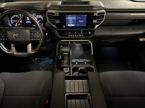 New 2026 Toyota Tundra SR5 w/ SR5 Convenience Package RWD image 15