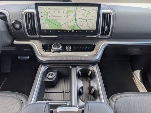 New 2026 Ford Expedition Max Platinum AWD/4WD image 7