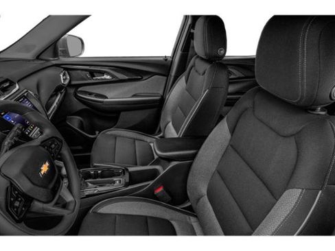 Used 2021 Chevrolet TrailBlazer LT FWD image 12