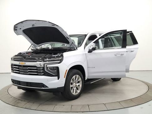 New 2026 Chevrolet Tahoe Premier w/ Sun And Tow Package AWD/4WD image 11