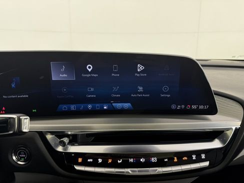 Used 2024 Cadillac Lyriq Sport RWD image 19