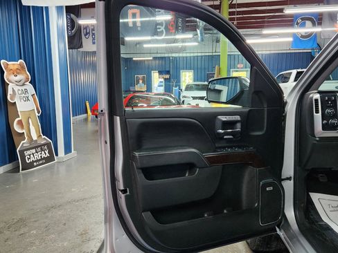 Used 2018 GMC Sierra 1500 SLT image 6