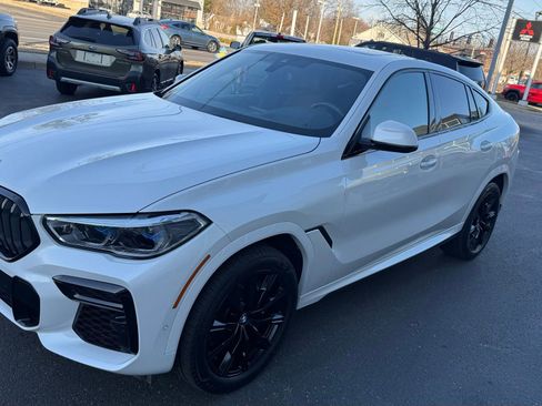 Used 2023 BMW X6 xDrive40i w/ Executive Package image 9