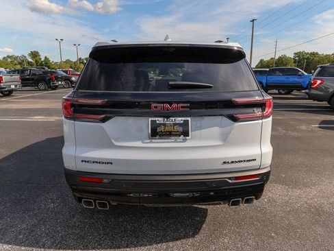 Used 2026 GMC Acadia Elevation w/ Black Edition FWD image 8