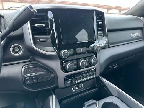 Used 2022 RAM 2500 Big Horn w/ Night Edition AWD/4WD image 23
