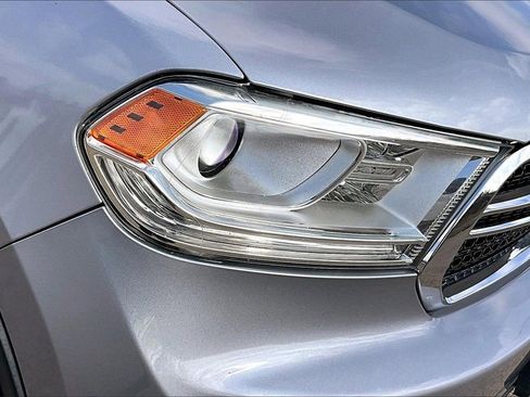 Used 2020 Dodge Durango SXT w/ 3rd Row Seating Group image 31