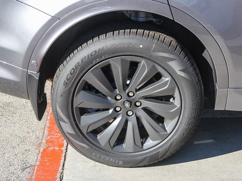 New 2025 Land Rover Discovery Sport S image 8