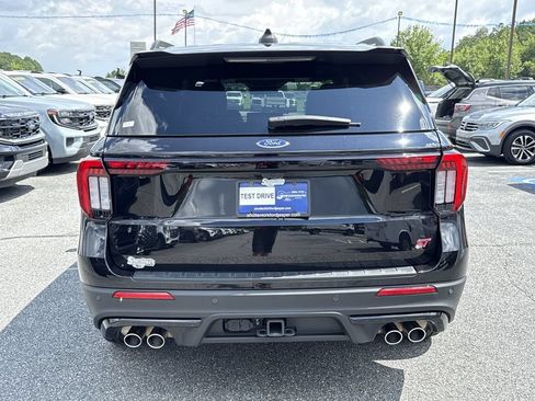 Used 2025 Ford Explorer ST AWD/4WD image 6