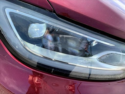 Used 2023 Chrysler Pacifica Touring-L FWD image 33