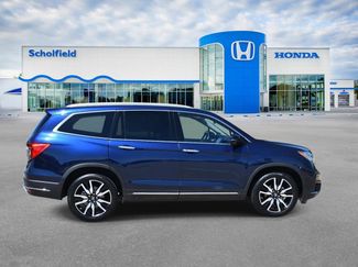 Used 2019 Honda Pilot Touring video 2