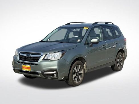 Used 2018 Subaru Forester 2.5i Premium AWD/4WD image 4