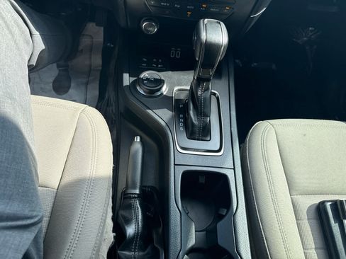 Used 2019 Ford Ranger XLT w/ Equipment Group 302A Luxury AWD/4WD image 22
