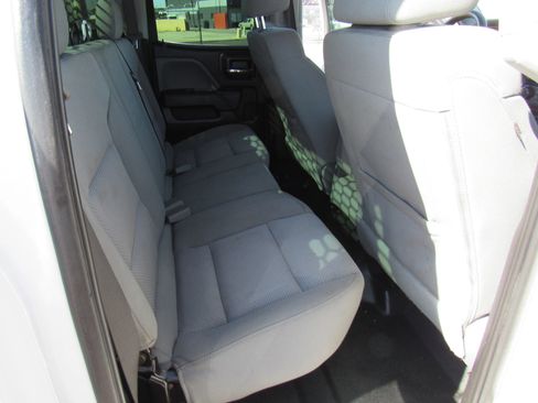 Used 2019 Chevrolet Silverado 2500 W/T AWD/4WD image 12