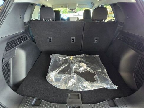 New 2025 Ford Escape Active image 8