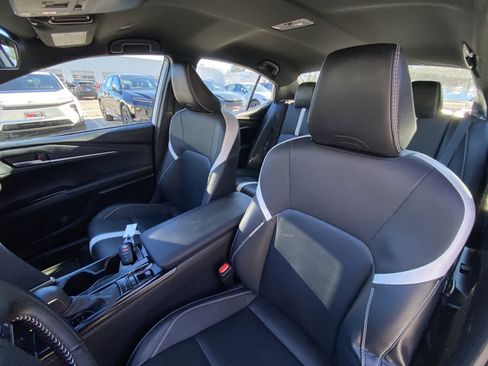 Certified 2025 Toyota Camry SE image 25