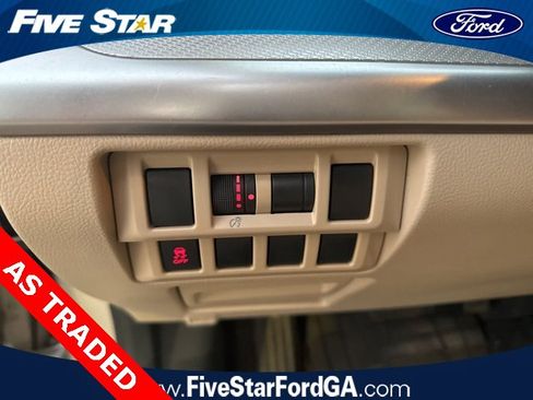 Used 2016 Subaru Outback 2.5i Premium image 13