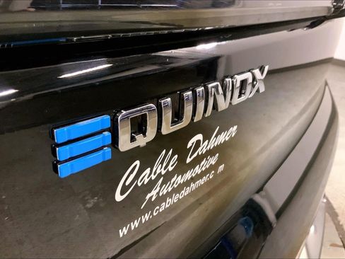 Used 2025 Chevrolet Equinox EV LT FWD image 8