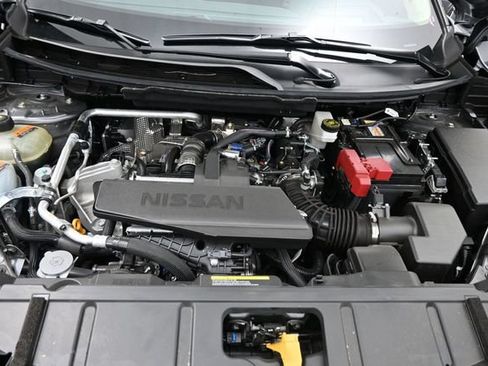 Used 2026 Nissan Rogue Platinum w/ Platinum Premium Package AWD/4WD image 39