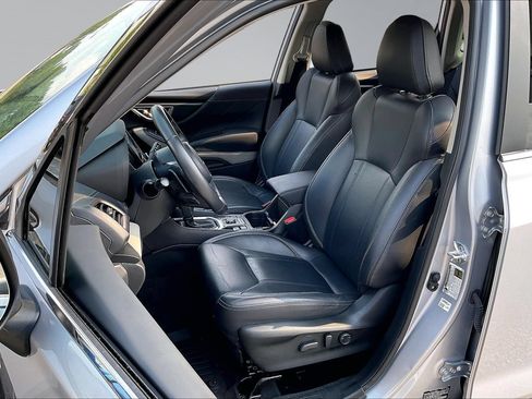 Certified 2023 Subaru Forester Limited AWD/4WD image 26