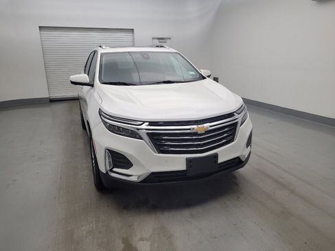 Used 2022 Chevrolet Equinox Premier AWD/4WD image 14