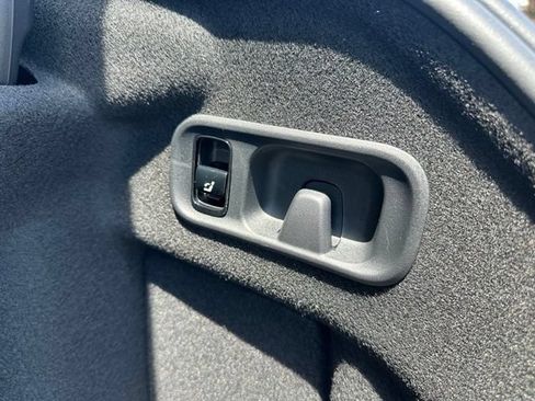 New 2026 Mercedes-Benz C 300 4MATIC Sedan image 33