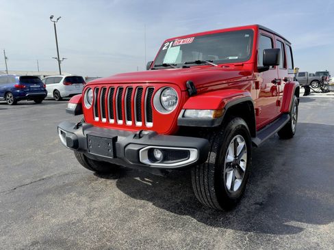 Used 2021 Jeep Wrangler Unlimited Sahara image 4